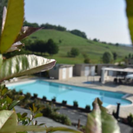 Aura Loving Home Con 4 Posti Letto, Cucina Completa, Terrazzo Ed Un Grande Parco Verde Serravalle d'Asti Exteriér fotografie