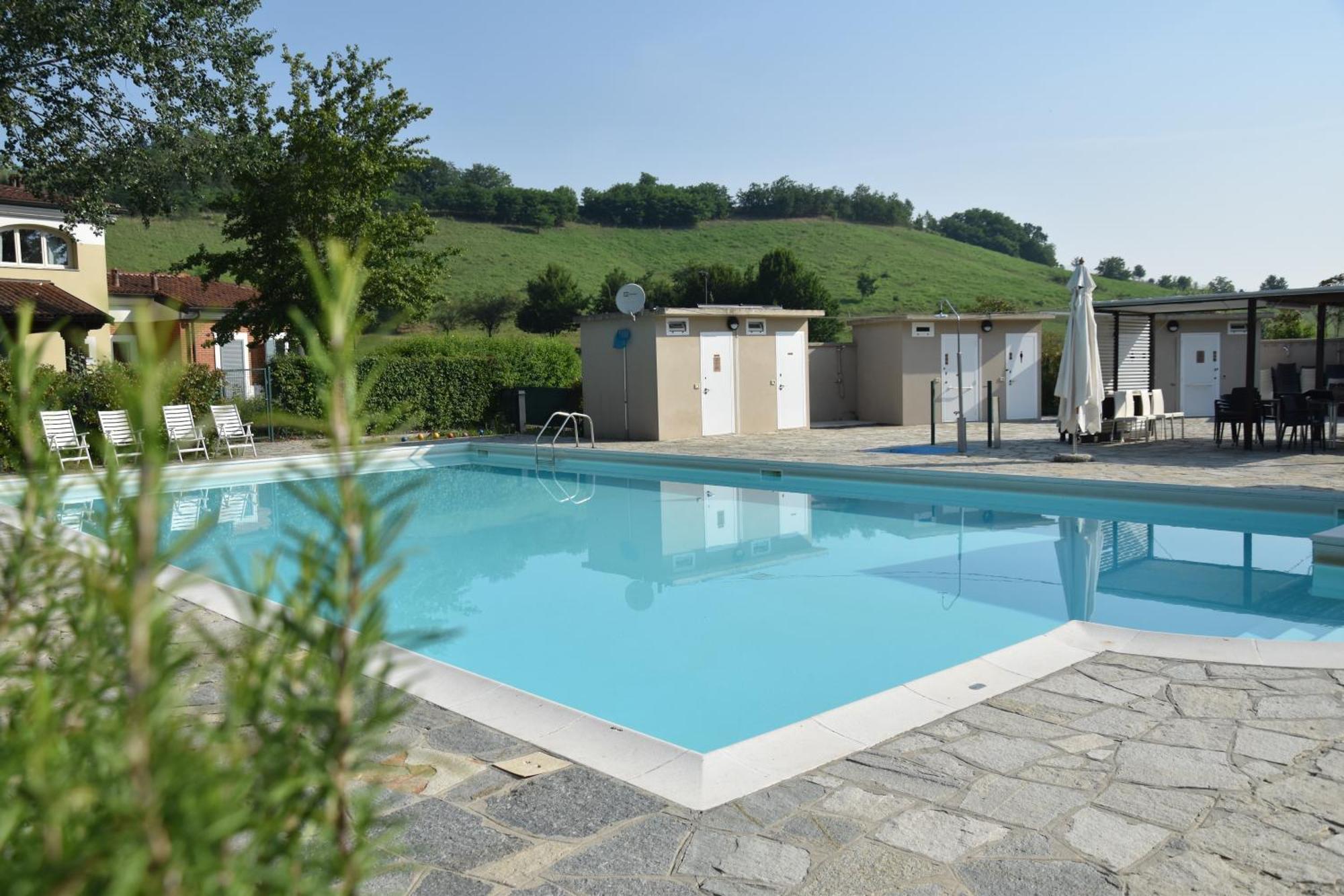 Aura Loving Home Con 4 Posti Letto, Cucina Completa, Terrazzo Ed Un Grande Parco Verde Serravalle d'Asti Exteriér fotografie